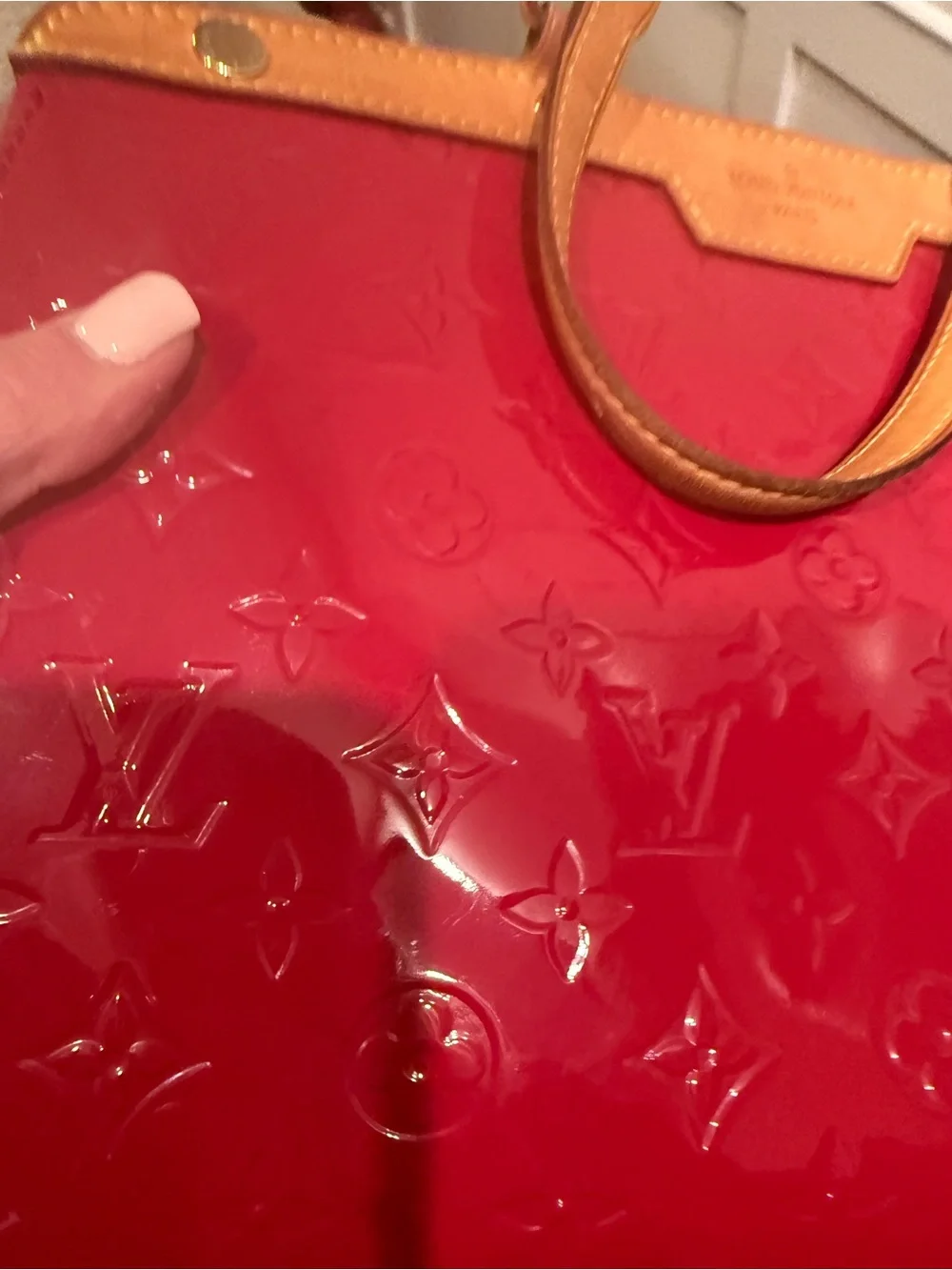 Louis Vuitton Red Vernis Brea MM Top Handle  Detachable Strap